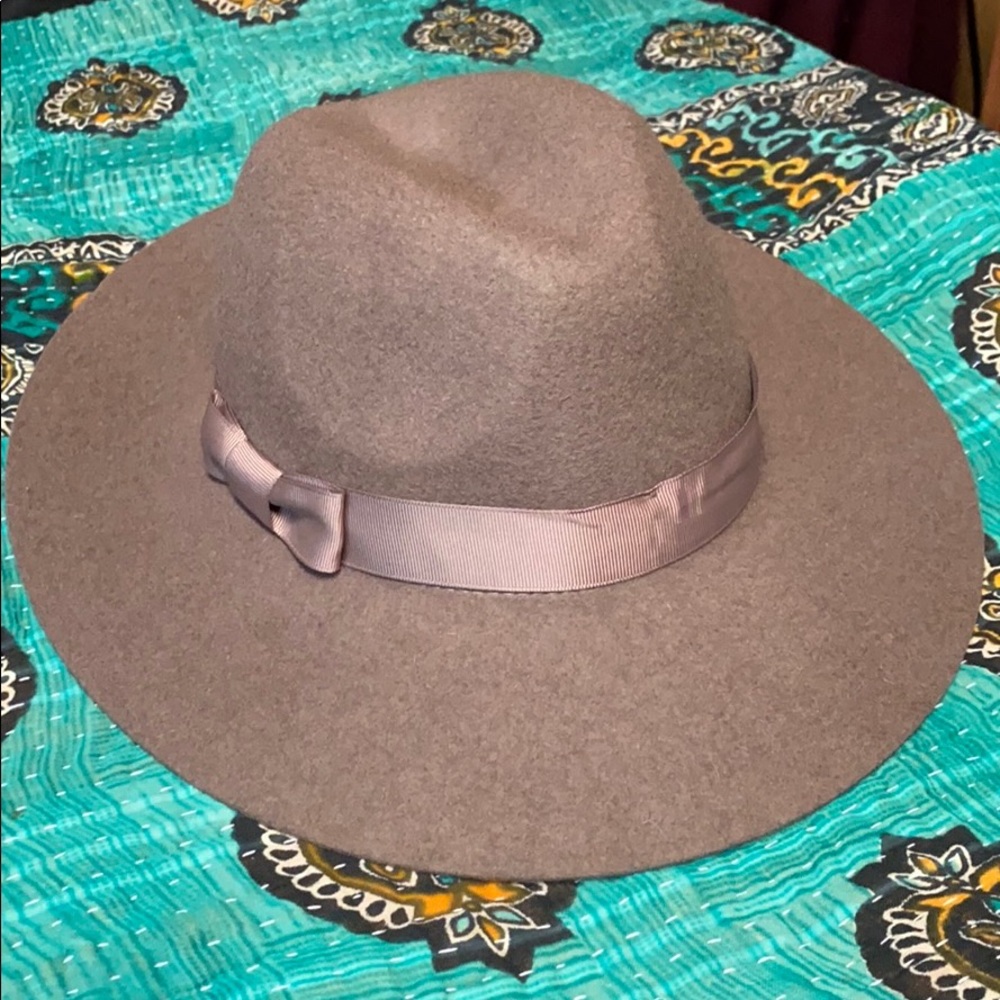 Greyish Mauve wool fedora